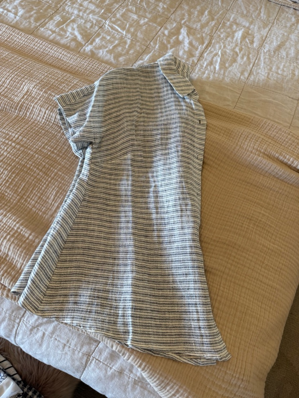CAbi Relaxed Short-Sleeve Button Down — White & Blue Stripes - Picture 4 of 5